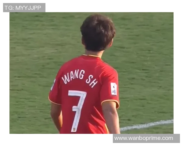 戴维点球失误引发争议记者怒斥其草率行为令人无法接受