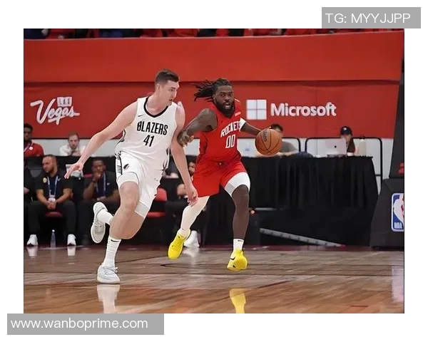 乌度卡称赞JD戴维森的侵略性表现为球队带来强硬的攻防节奏 乌度卡称赞JD戴维森的侵略性表现为球队带来强硬的攻防节奏