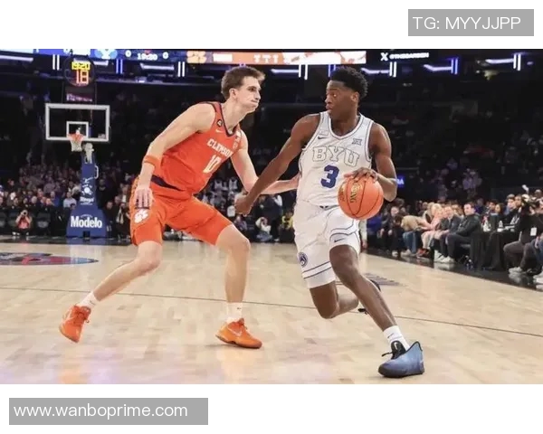 明年状元大热AJ迪班萨热身赛首秀全能表现引发关注