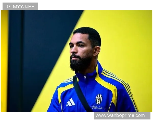 米体报道道格拉斯路易斯需达出场标准才能被买断或将重返尤文图斯